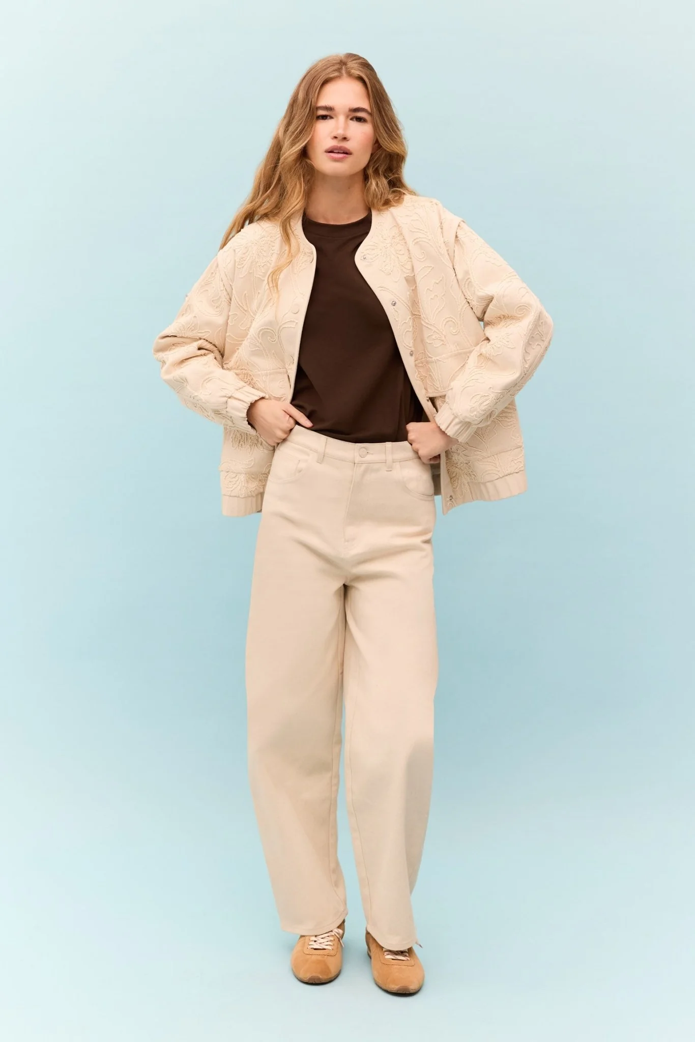 Bomber ABBEY Crema - Image 3