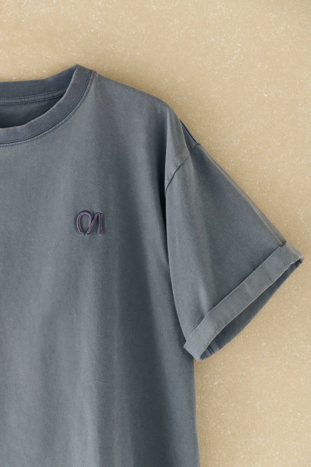 Camiseta BEATRICE Gris - Image 4