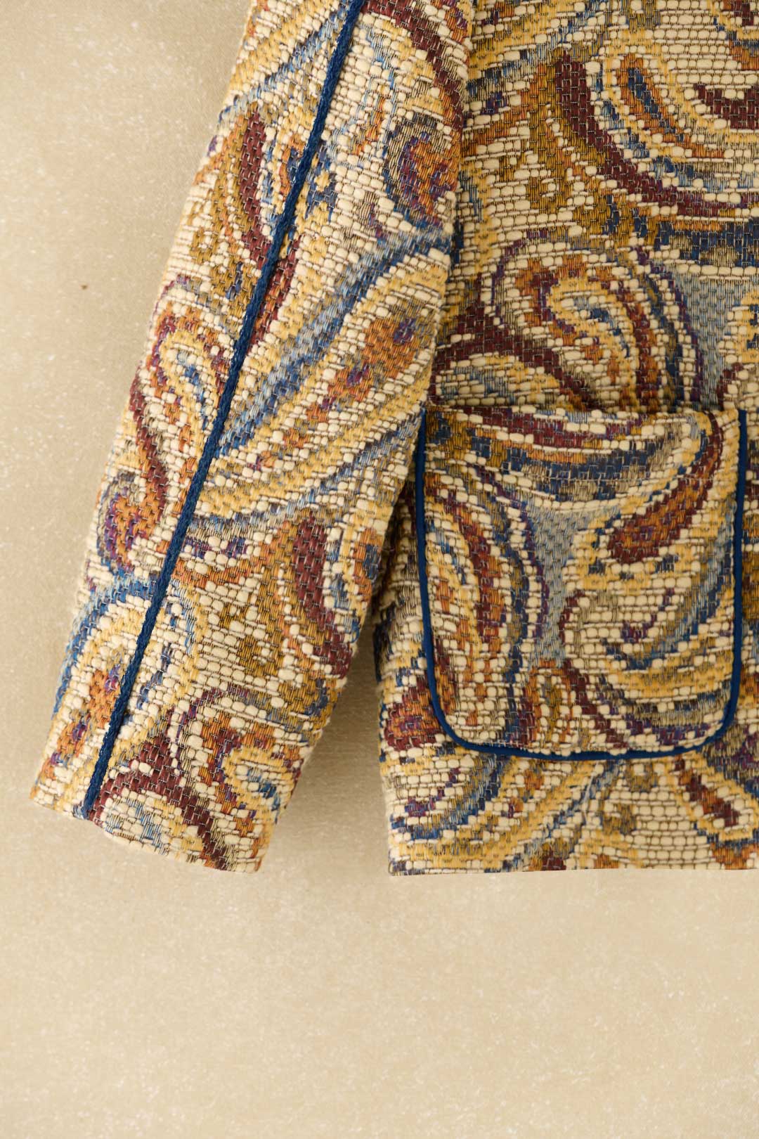 Chaqueta MABEL Estampado Beige - Image 6