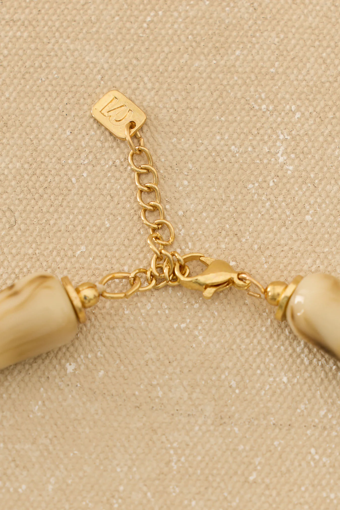 Collar ASTREA Crema - Image 2