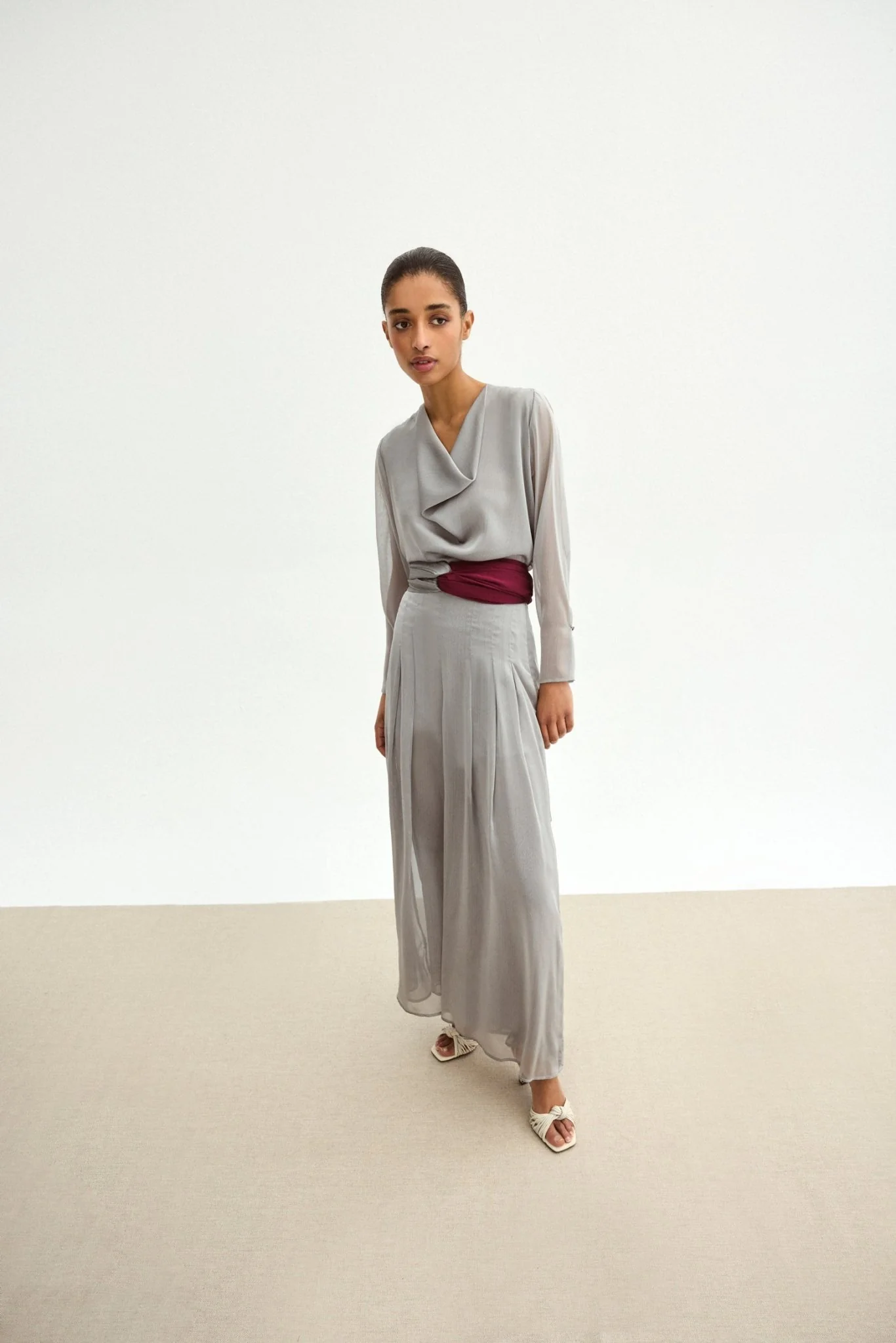 Pantalón SABINE Plata - Image 3