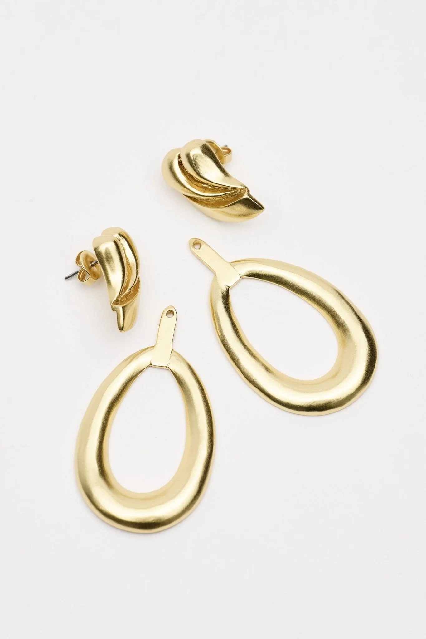 Pendiente desmontable FREYA Gold - Image 3