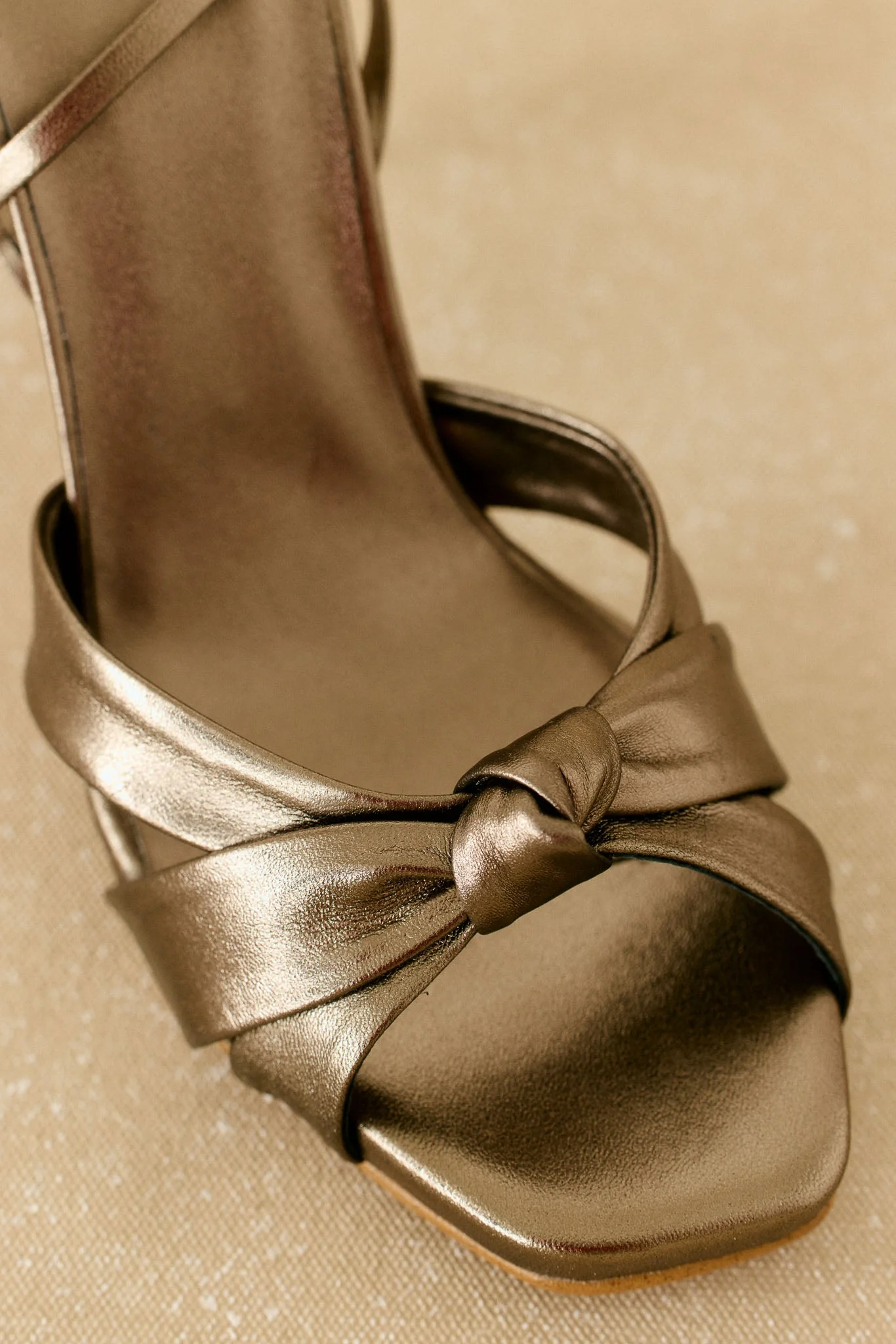 Sandalia GABRIELA Bronce - Image 4
