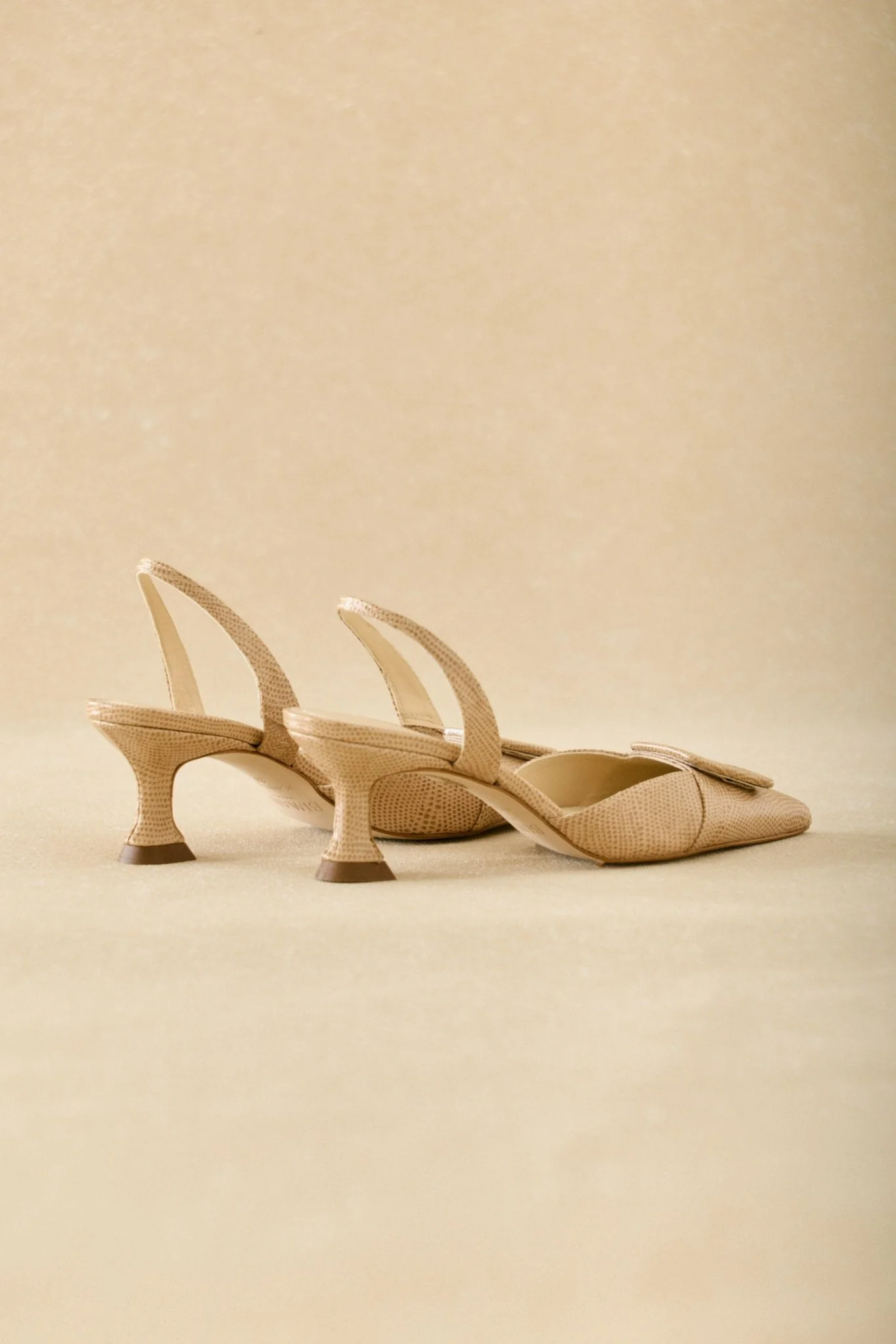 Stiletto NURIA Petite Textura Beige - Image 4