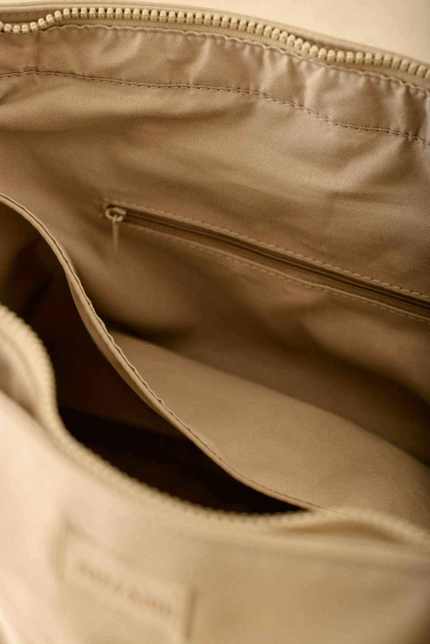 The BIG BAG Beige - Image 6