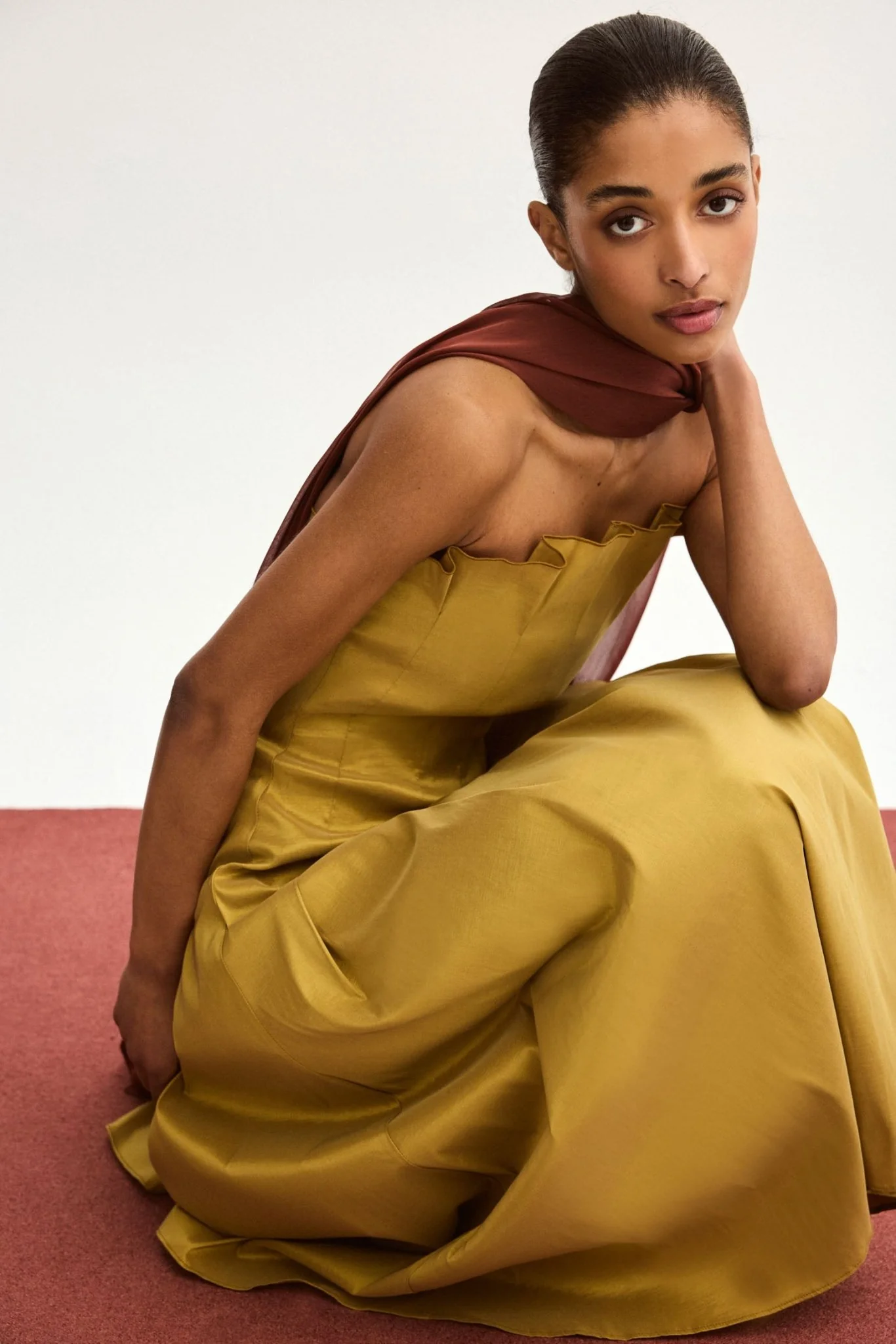 Vestido CORDELIA Oliva Peridoto - Image 3