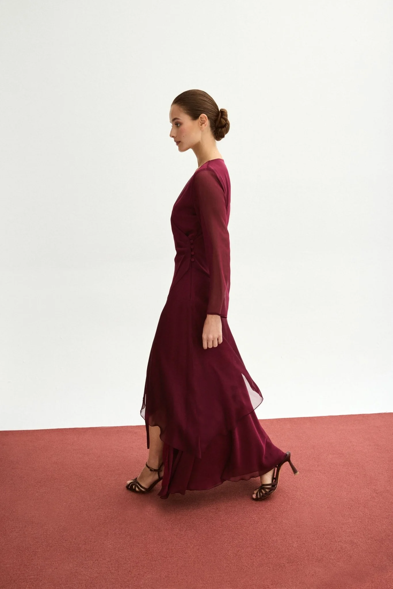 Vestido GIA Cereza Árida - Image 3