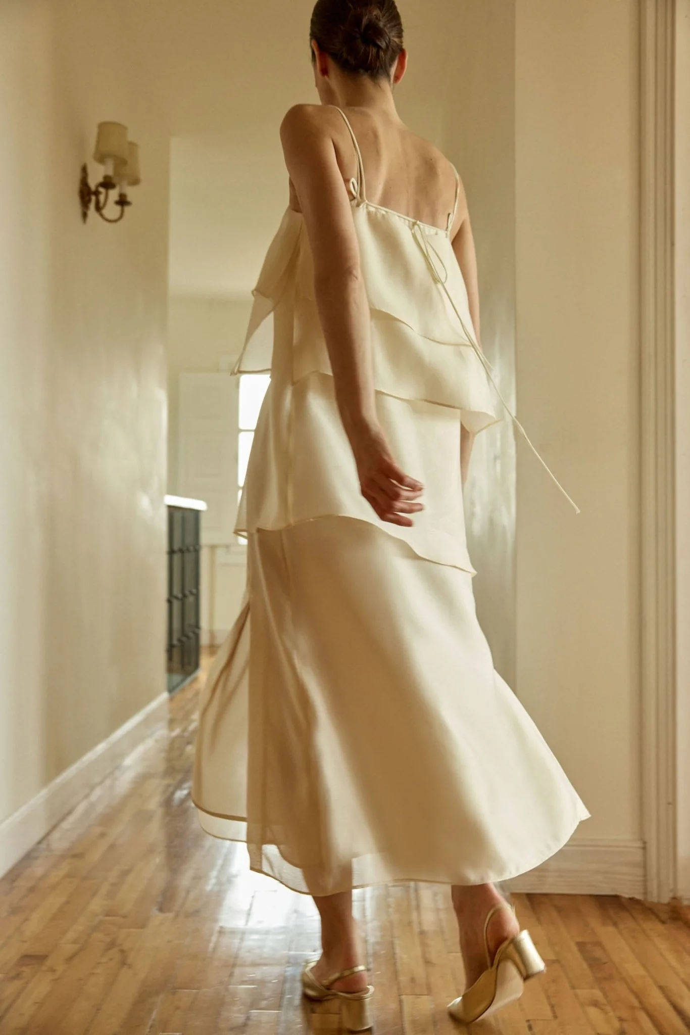 Vestido ROSES Beige - Image 3
