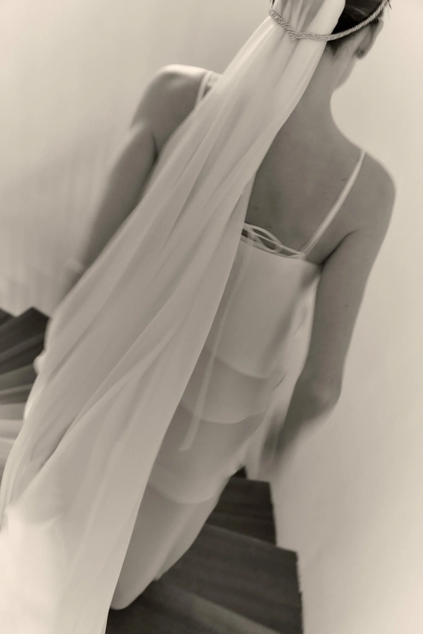 Vestido ROSES Beige - Image 6